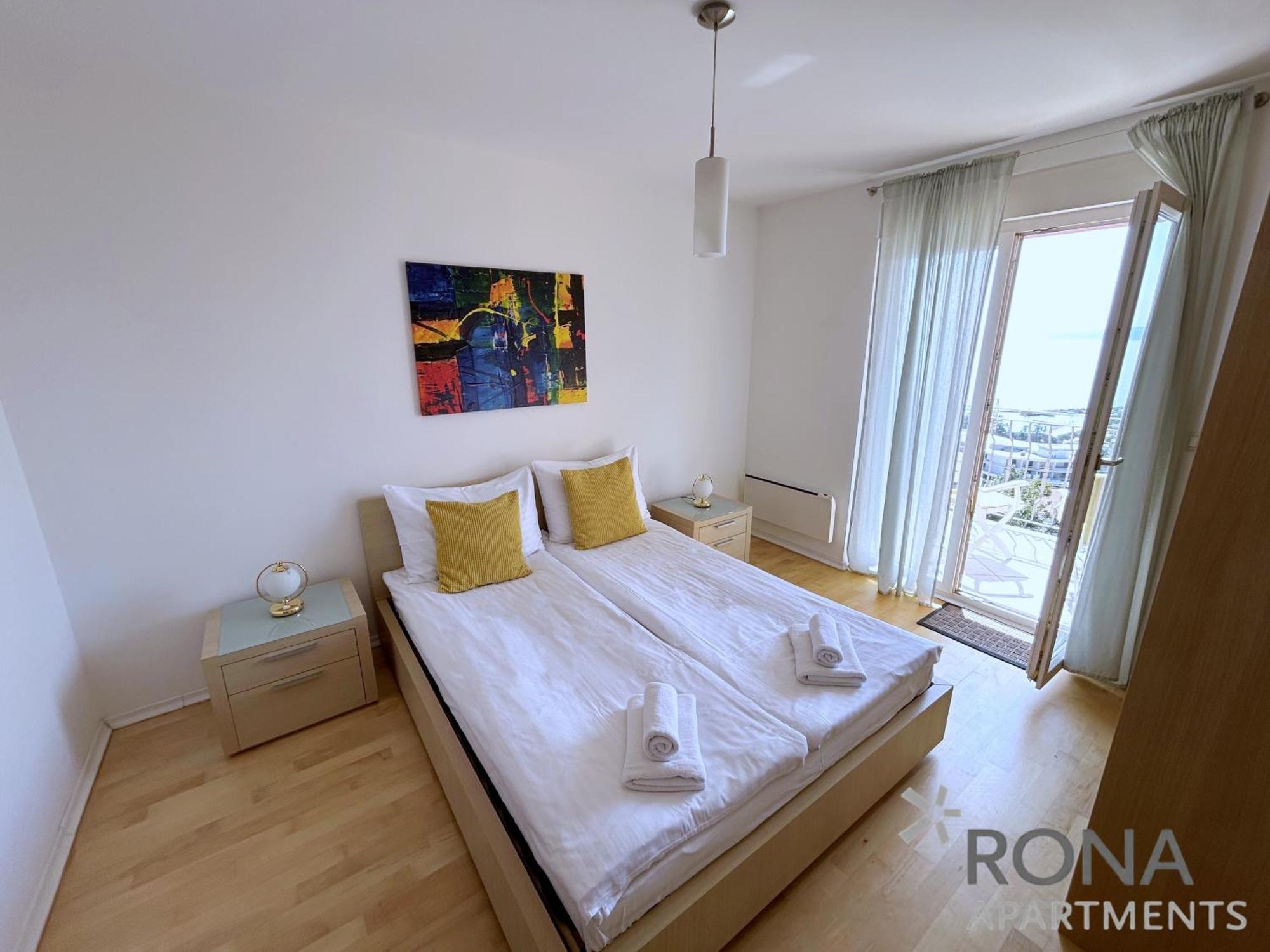 Rona Spacious Apartment With A Panoramic View Ičići Buitenkant foto